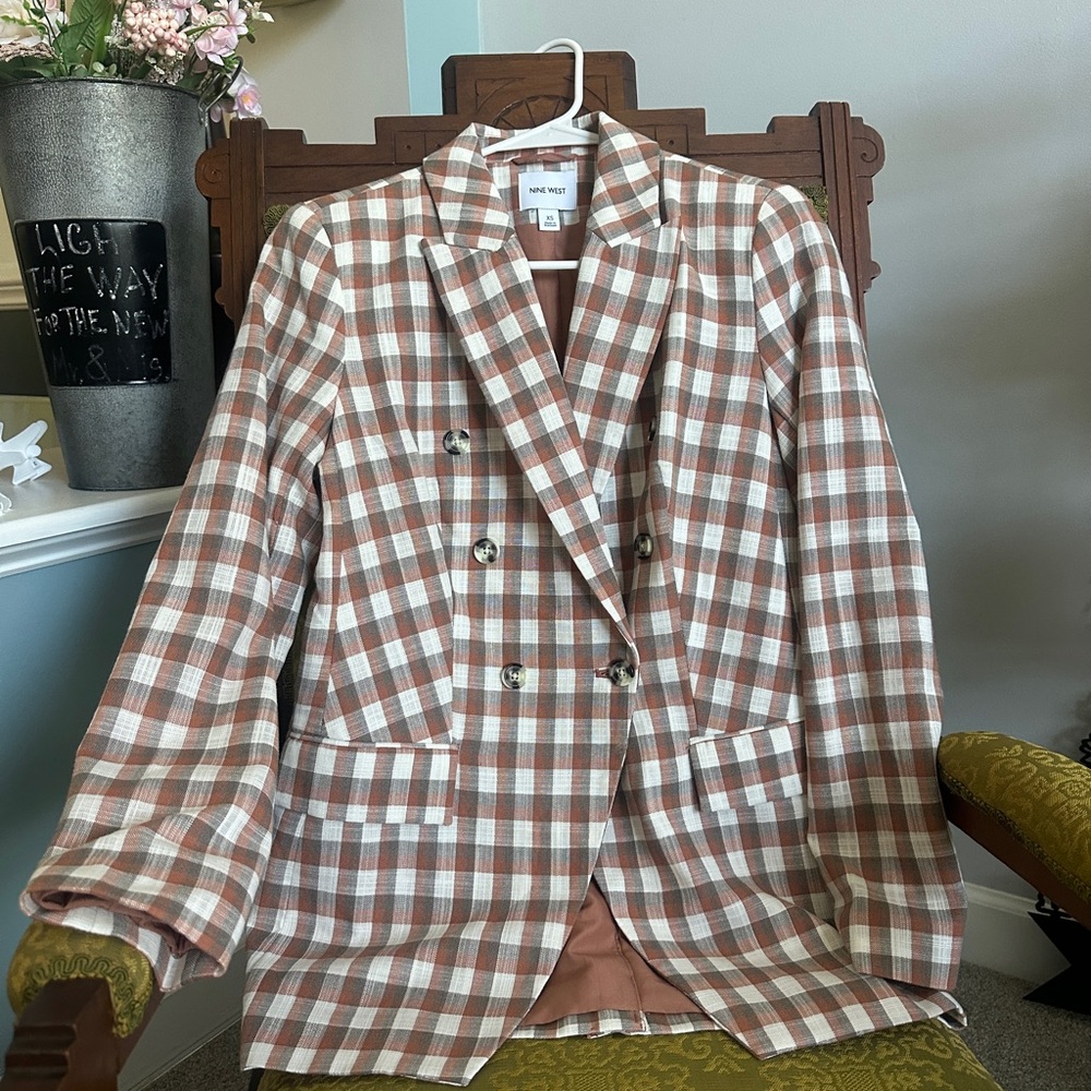 Nine West Checkered Blazer in Brown and Cream